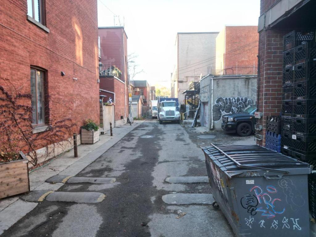 Auberge Pvt Hostel Montréal Exteriör bild