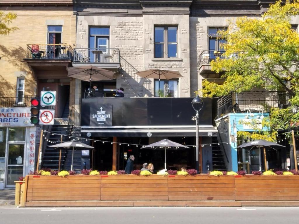 Auberge Pvt Hostel Montréal Exteriör bild